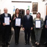 La Cámara Penal de la CSJ suspendió una audiencia para conocer una petición para elevar un caso a un juzgado de Mayor Riesgo mientras magistrados gastaron su tiempo en recibir un reconocimiento. Foto La Hora: OJ