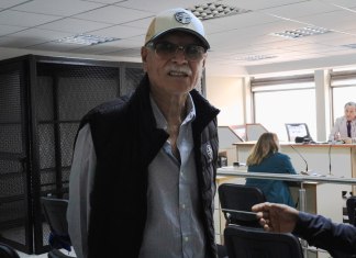 Caso motorista zona 9: Carlos Acevedo seguirá en libertad por decisión de Sala Segunda de Apelaciones Los magistrados de la Sala Segunda Penal mantuvieron la libertad a favor de Carlos Acevedo Navas acusado de embestir al motorista Larkin Morales. Foto La Hora: Daniel Ramírez