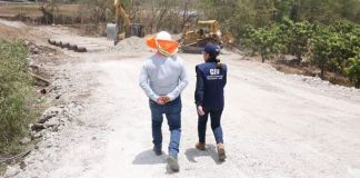 Construcción de un bypass para recuperar la conectividad en el sector. Foto La Hora: CIV.