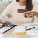 Pagar a tiempo no siempre significa tener finanzas sanas, advierten expertos.