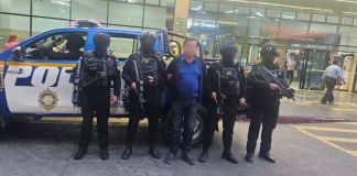 Ecuatoriano detenido en el aeropuerto La Aurora