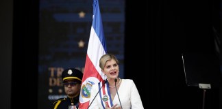 Gobierno de Laura Fernández arremete contra el Poder Judicial y denuncia un “golpe de Estado” La presidenta de Costa Rica, Laura Fernández, acusa de "golpistas" a cuatro magistrados por la prorroga en nombramientos de suplentes del tribunal.
