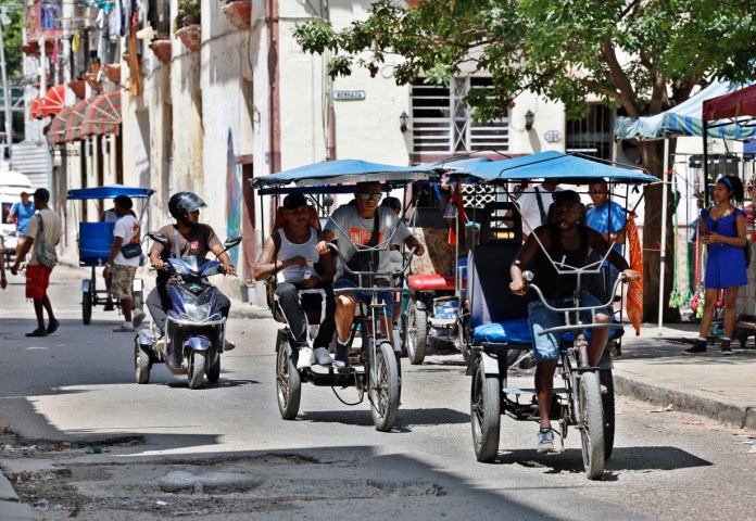 Cuba enfrenta otra jornada crítica de apagones, con afectaciones que podrían alcanzar al 71% del país.