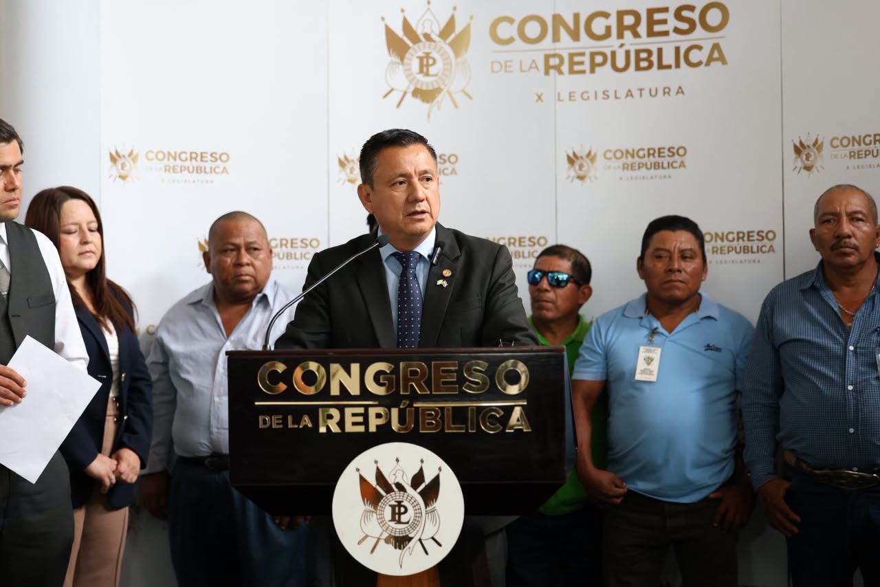 Tras dirigir la Municipalidad de Chisec, Alta Verapaz, Fidencio Lima decidió recuperar su curul en el Congreso, un puesto que buscaría conservar por cuatro años más.