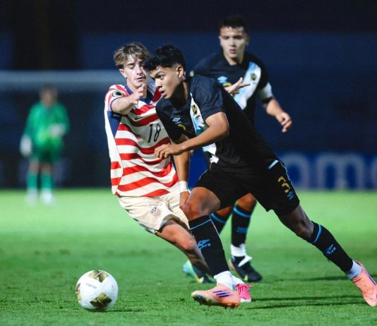 El seleccionado guatemalteco deberá vencer a su similar de Estados Unidos para obtener el boleto al Mundial Sub-20. Foto La Hora: FFG