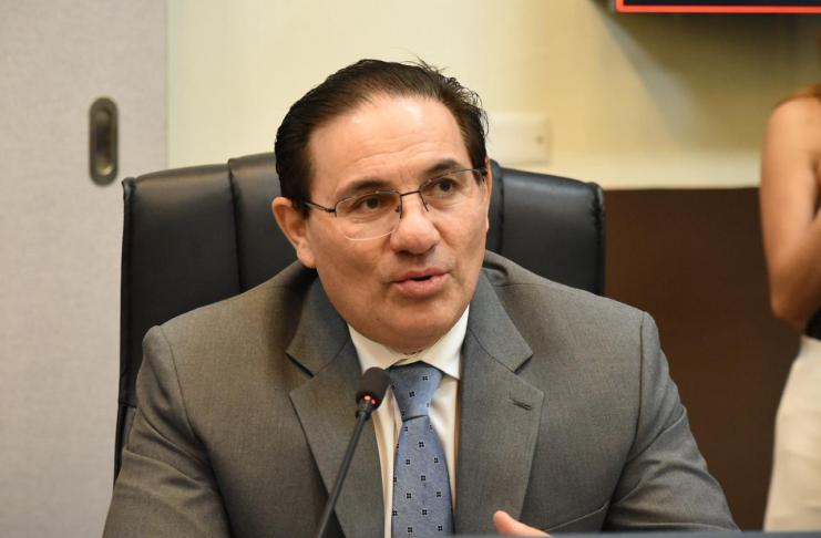 El ministro de Gobernación, Marco Antonio Villeda, resalta la comunicación con el FBI para brindar asesoría para la recaptura de los fugados de la cárcel Fraijanes II. Foto: La Hora / José Orozco