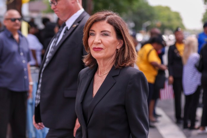 Nueva York pondrá a prueba proyecto de energía térmica en estaciones del metro La gobernadora del estado Kathy Hochul, hizo el anuncio este lunes. Se tiene planificado que el proyecto selleve a cabo en 2027. Foto La Hora: EFE