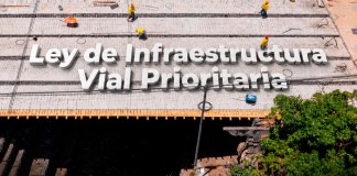 Analistas consultados por La Hora cuestionaron la mal utilización de la Ley de Infraestructura Vial Prioritaria.