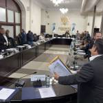 Las bancadas no logran consensos para aprobar un apoyo social por el precio de los combustibles. Foto: La Hora / José Orozco