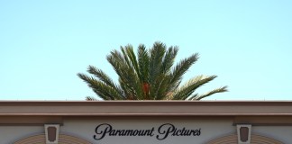 El acuerdo de fusión entre Paramount Skydance y Warner Bros. Discovery (WBD, por sus siglas en inglés) podría costar la pérdida de 4.500 puestos de trabajo Foto La Hora: EFE