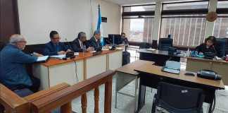 El Tribunal Quinto de Sentencia Penal se dispone a dictar sentencia dentro del caso del Patronato Antialcohólico que involucraba al difunto ex vicepresidente, Juan Francisco Reyes. Foto La Hora: Sergio Osegueda