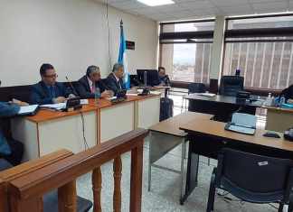 El Tribunal Quinto de Sentencia Penal se dispone a dictar sentencia dentro del caso del Patronato Antialcohólico que involucraba al difunto ex vicepresidente, Juan Francisco Reyes. Foto La Hora: Sergio Osegueda