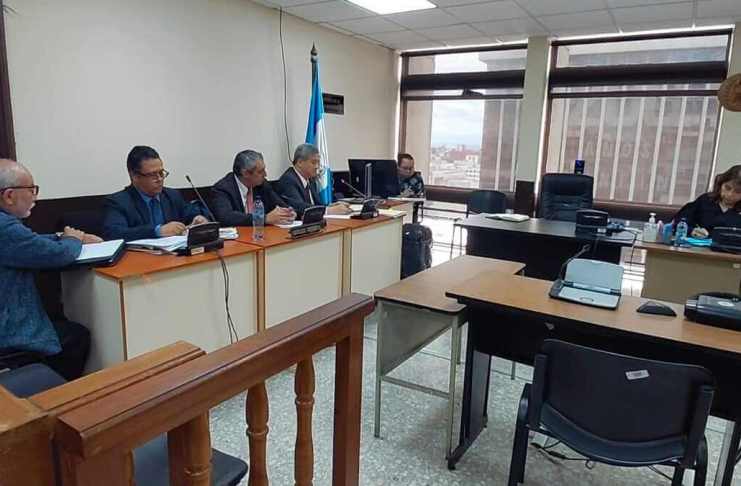 Tribunal fija para septiembre sentencia en caso Patronato Antialcohólico El Tribunal Quinto de Sentencia Penal se dispone a dictar sentencia dentro del caso del Patronato Antialcohólico que involucraba al difunto ex vicepresidente, Juan Francisco Reyes. Foto La Hora: Sergio Osegueda
