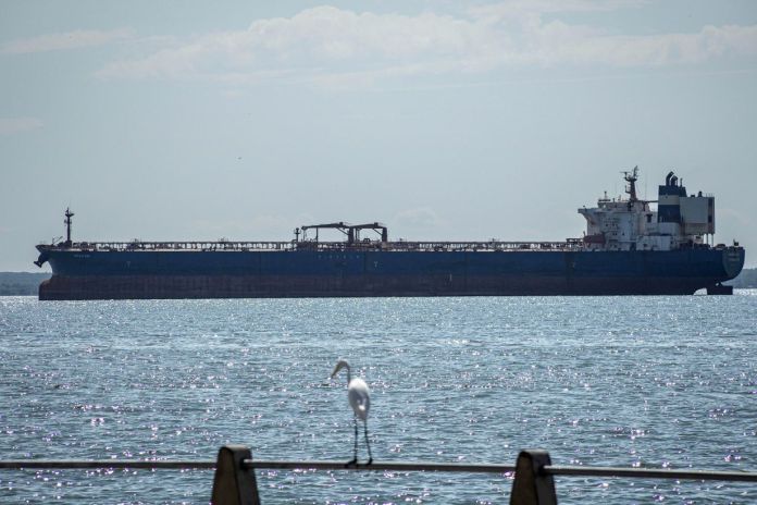 PJ reclama información detallada sobre el impacto del pacto petrolero con Estados Unidos