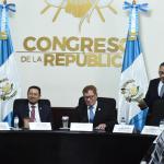 El presidente del Congreso, Luis Contreras, se refiere a las enmiendas a la ley de Teletrabajo y a la ley de relaciones paterno-filiales. Foto: La Hora / José Orozco