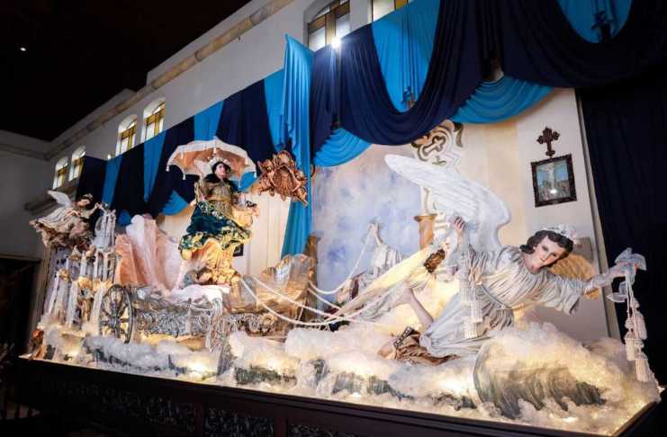 La imagen de la Virgen de la Asunción recorre las calles y avenidas del Centro Histórico siendo este su recorrido para este 15 de agosto. Foto La Hora: Pastoral de Religiosidad Popular La Asunción
