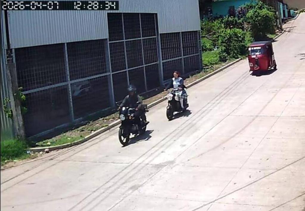 Cámaras de seguridad captaron los últimos momento de Trauty Velasco previo que fuera secuestrada. Foto La Hora: Cortesía