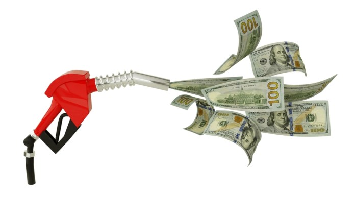 El uso eficiente del subsidio a los combustibles debe ser central en las discusiones políticas. Foto La Hora: Shutterstock