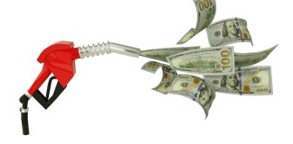 El uso eficiente del subsidio a los combustibles debe ser central en las discusiones políticas. Foto La Hora: Shutterstock