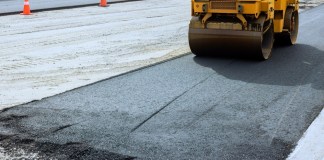 Gobierno reanuda obras viales clave mientras sector privado exige garantizar recursos y plazos El Gobierno está en una carrera contra reloj para avanzar lo más posible en proyectos de infraestructura. Foto La Hora: Shutterstock
