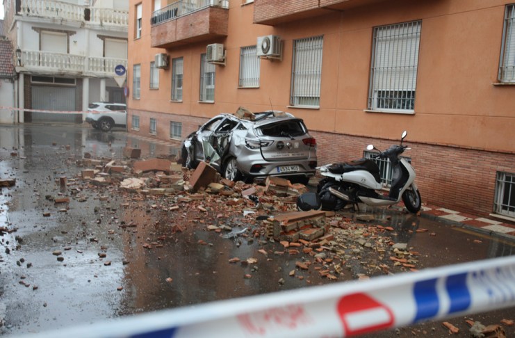 El terremoto dejó, hasta el momento algunos daños, pero sin víctimas mortales. Foto La Hora: EFE