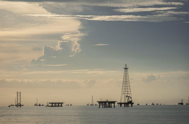EE. UU. y Venezuela firman el mayor acuerdo petrolero de la historia EE. UU. asegura el control petrolero mayoritario en Venezuela tras pacto bilateral