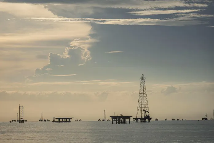 venezuela petrole EE. UU. asegura el control petrolero mayoritario en Venezuela tras pacto bilateral