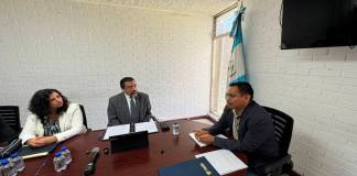 Finanzas explica ajustes en portal Guatecompras respecto a representantes legales El viceministro de Finanzas, Carlos Melgar, responde por los ajustes en Guatecompras. Foto: La Hora / Roberto Cordón