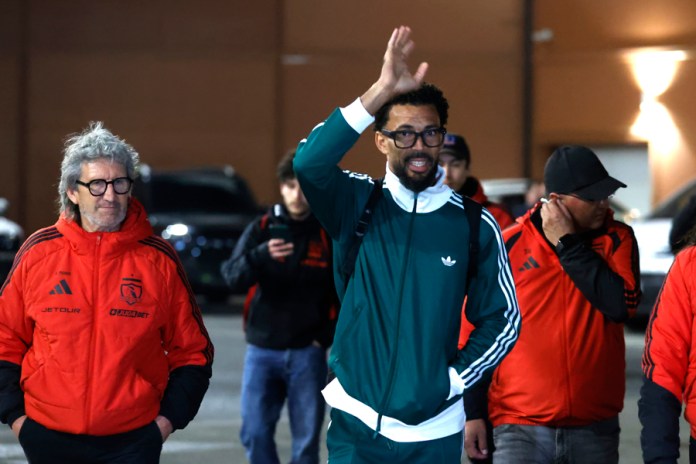 Vozinha se declara Vozinha al llegar a Chile para jugar en el Colo Colo