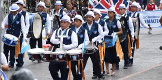 En imágenes: bandas escolares inundan de civismo el Centro Histórico por los 205 años de Independencia