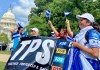 EE. UU. mantiene vigente el TPS para unos 170 mil salvadoreños hasta nuevo aviso Fotografía de archivo de migrantes salvadoreños protestando por el TPS. Foto La Hora: EFE