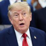 Varios periodistas fueron vetados y se les negó el acceso a la Casa Blanca este sábado, tras órdenes del presidente Donald Trump. Foto: EFE