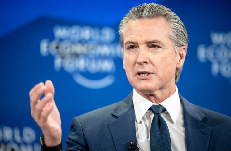 California endurece el control de los centros de datos pese al impulso de Trump al sector Imagen de archivo del gobernador de California, Gavin Newsom. Foto La Hora: EFE