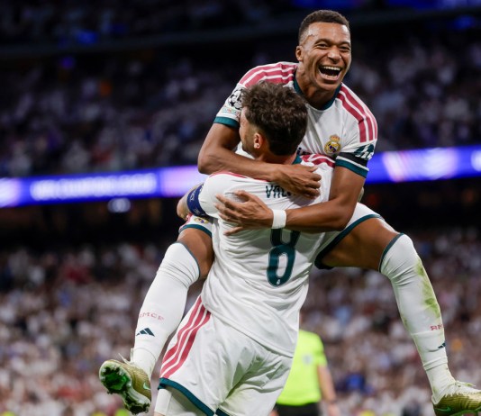 El Real Madrid, con goles de Mbappé y Valverde, venció 2-1 al Inter de Milán en la primera jornada de la UEFA Champions League.
