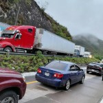 Un accidente de tránsito en la ruta al Atlántico, en San Antonio La Paz, El Progreso, desencadenó una larga fila de al menos 20 kilómetros.