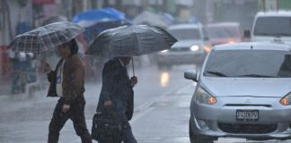 Conred alerta posible incremento de lluvias en la mayoría del territorio nacional por sistema de baja presión Archivo de intensas lluvias en la zona 1 capitalina. Foto La Hora: Jose Orozco