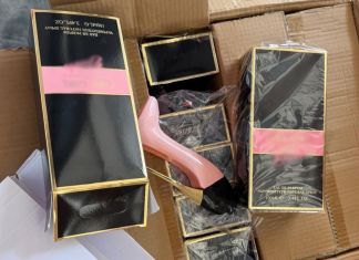 Q5.37 millones incautados en perfumes de presunto contrabando en Puerto Quetzal Perfumes incautados en Puerto Quetzal. Foto La Hora: SAT.