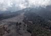 Avalanchas de material volcánico afectando el límite de la vegetación en el Volcán de Fuego. Foto La Hora: Insivumeh