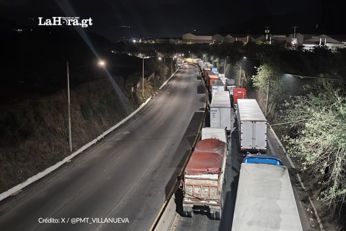 Cuatro bloqueos afectan distintas carreteras de Guatemala durante las primeras horas de este jueves 10 de septiembre.