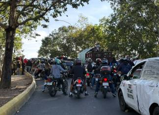 Los bloqueos en el país interrumpieron distribución de combustibles, pero se descarta desabastecimiento Bloqueos hoy 11 de septiembre afectan la Capital de Guatemala. Foto La Hora: Roberto Cordón