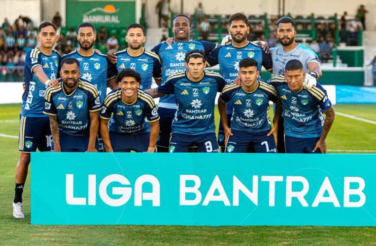 El guatemalteco Kevin García fue nombrado como entrenador interino de Comunicaciones a un día de la salida del "Fantasma" Figueroa.