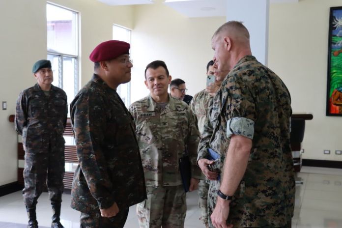 Ejército de Guatemala e instituciones de EE. UU. estrechan lazos operativos