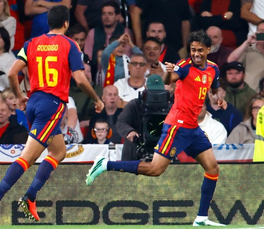 Lamine Yamal celebra su gol anotado ante Inglaterra. Foto La Hora: EFE