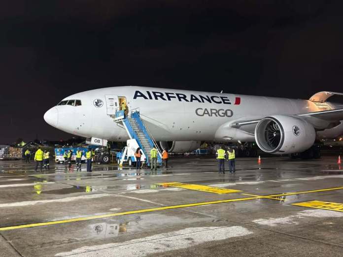 Esto dice la DGAC del avion de Air France que estuvo de visita en el pais por primera vez Esto dice la DGAC del avión de Air France que estuvo de visita en el país por primera vez