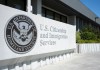 Exfuncionario del servicio de inmigración de EE. UU. es acusado de esquema de corrupción
