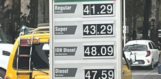 Precios del diésel superan los Q46 a solo días de la baja reportada por el MEM Ejemplo de precios desplegados el 3 de septiembre 2026 para servicio completo. Foto La Hora