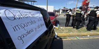Las manifestaciones ocurridas durante los últimos días tienen como denominador la solicitud de eliminar impuestos. Foto La Hora: Daniel Ramírez.