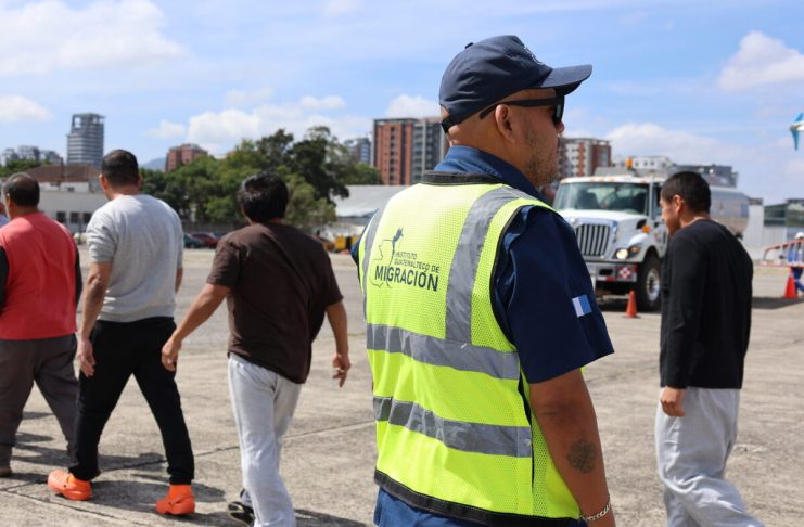 Septiembre avanza en la acumulación de personas retornadas desde EE. UU., en el año se reportan más de 45 mil guatemaltecos.