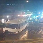 Las autoridades reportan árboles caídos en distintas zonas de la Ciudad de Guatemala debido a las fuertes lluvias registradas en las últimas horas.