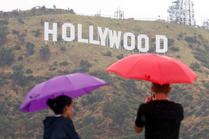 El Niño amenaza California con un invierno extremo tras un verano de temperaturas récord El Niño amenaza a California con un invierno extremo tras un verano de temperaturas récord. Foto La Hora: Archivo EFE/EPA/CAROLINE BREHMAN